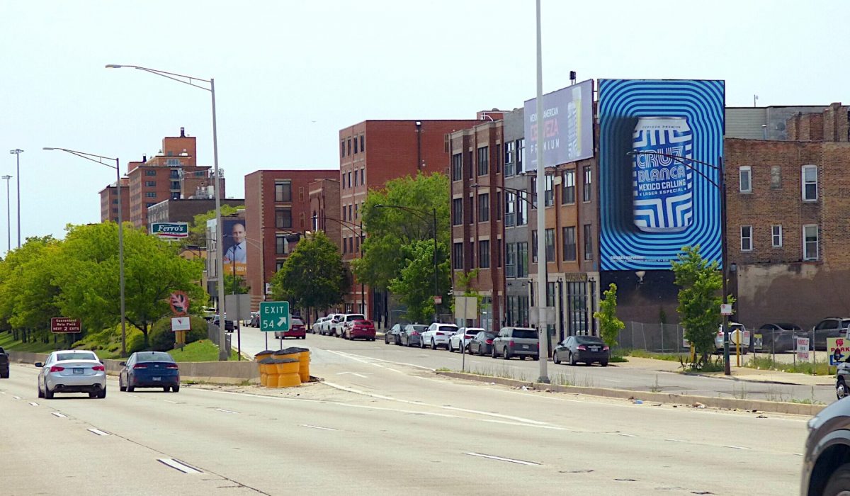 Chicago wallscape advertising