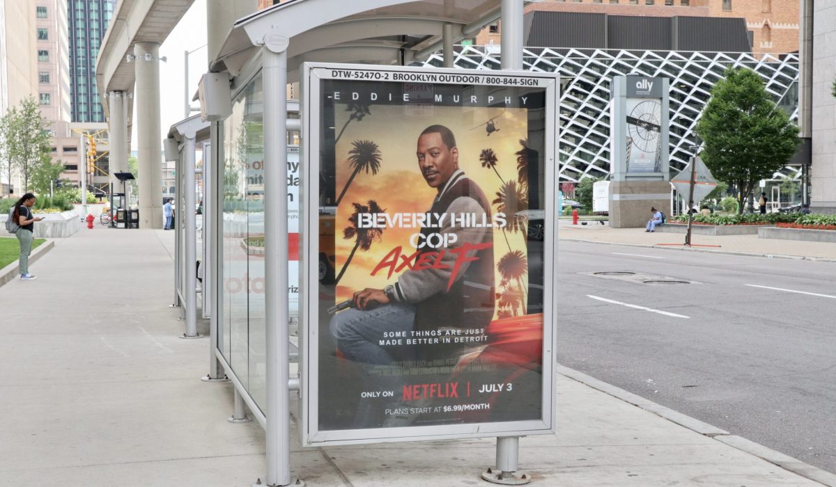 Detroit Bus Advertising